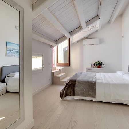 Residence La Fontaine Lido di Venezia Екстер'єр фото