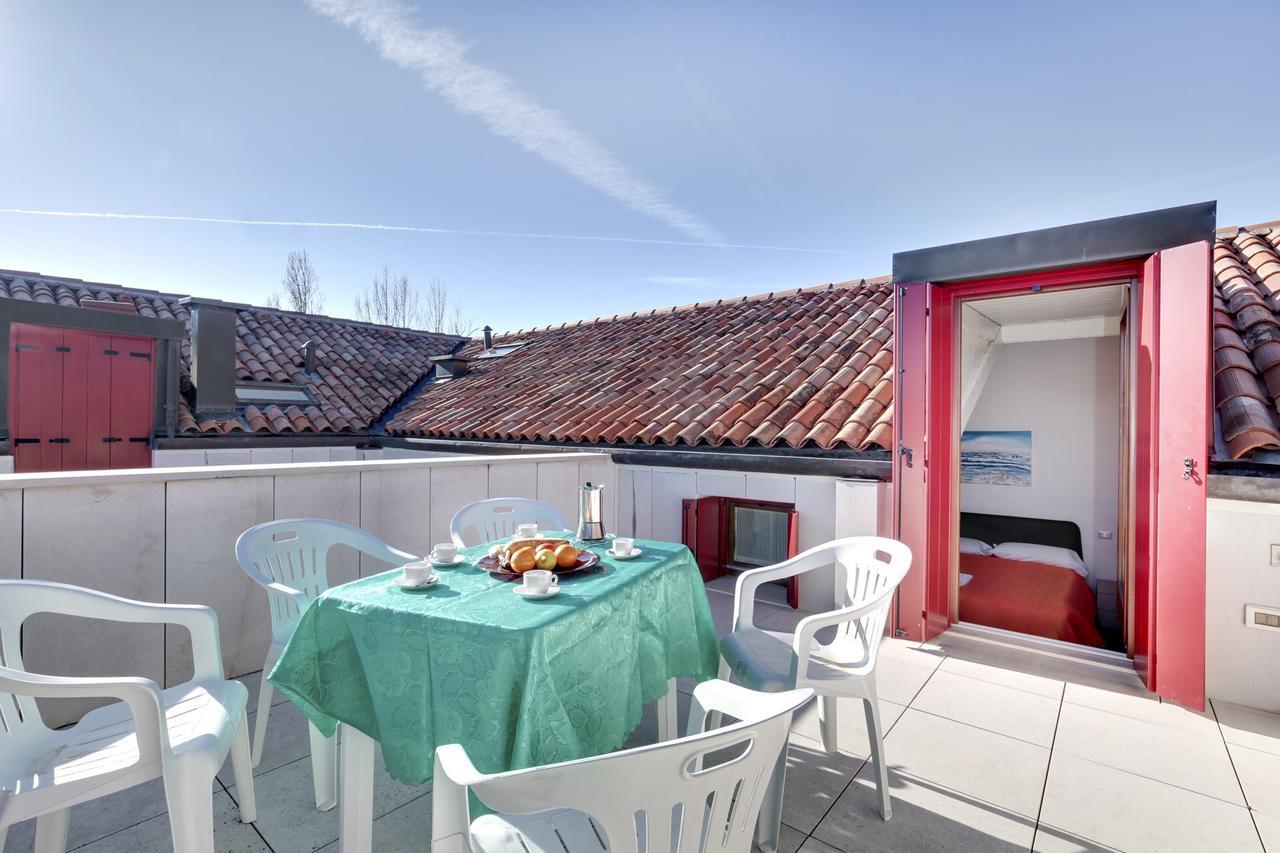 Residence La Fontaine Lido di Venezia Екстер'єр фото